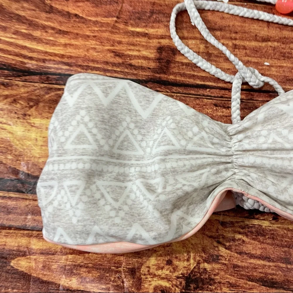 Victoria’s Secret Strapless print Bandeau bikini